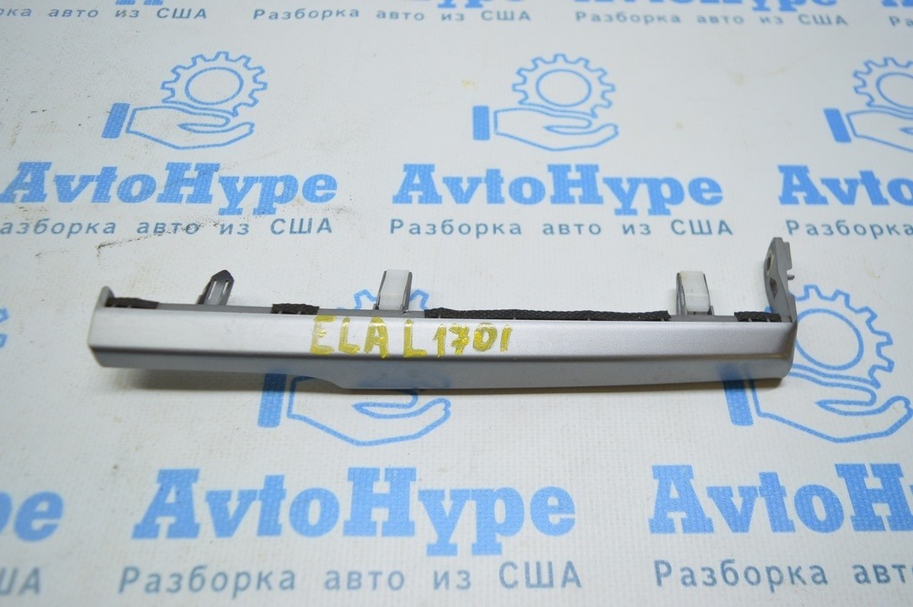 Накладка торпеды Hyundai Elantra AD 17- серебристая (03)