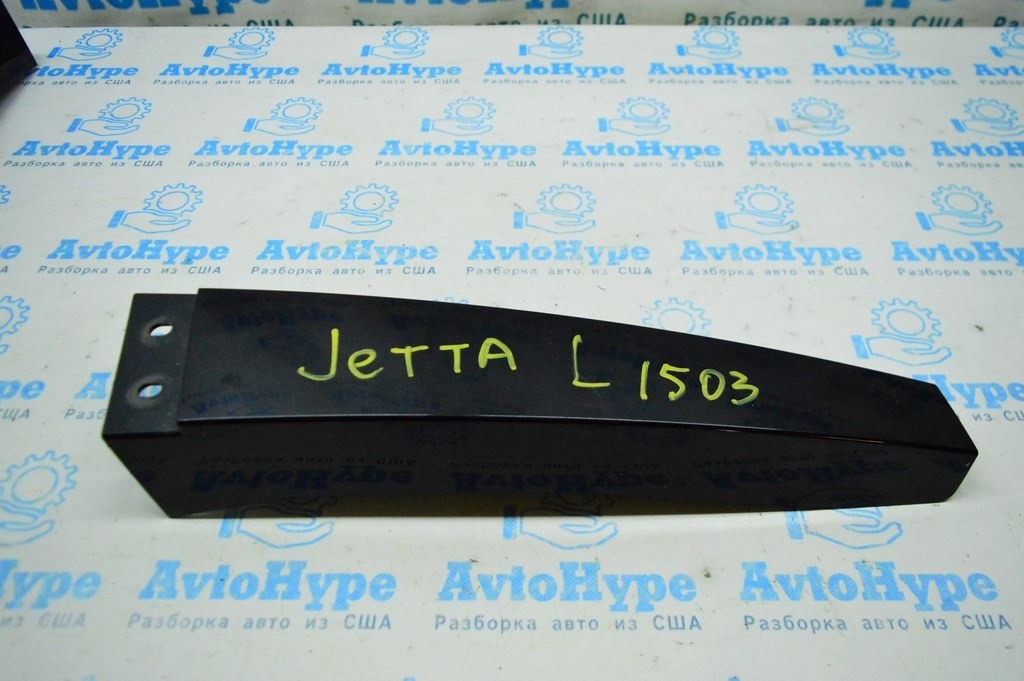 Накладка центральной стойки наружняя левая VW Jetta 11-18 USA пластик (03) пайка защелки