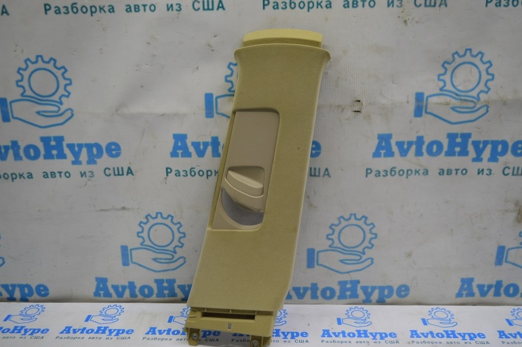 Накладка центральной стойки верхняя ремень правая Lexus RX300 RX330 RX350 RX400h 04-09 беж