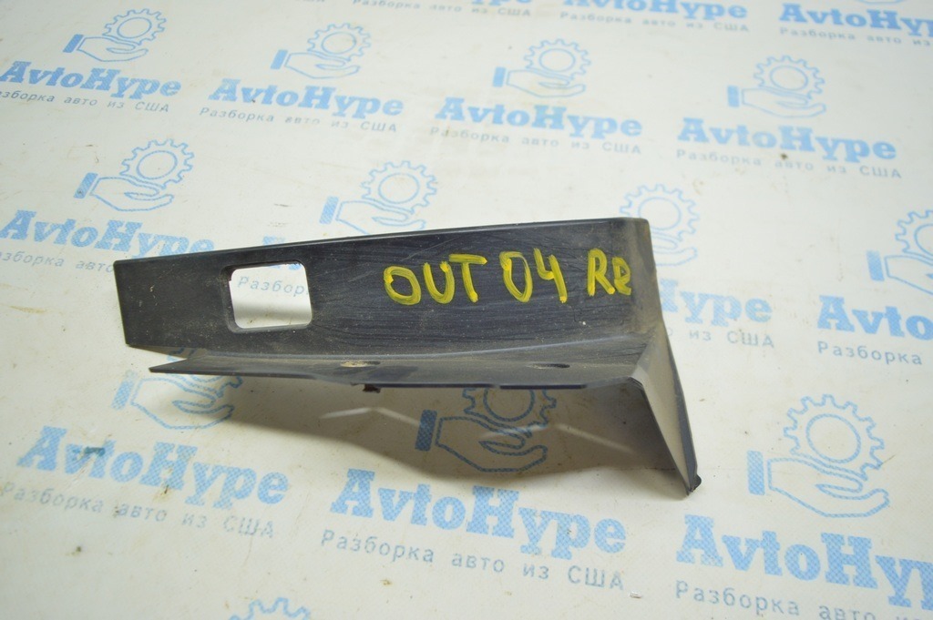 Накладка заднего фонаря правая Subaru Outback 15-19