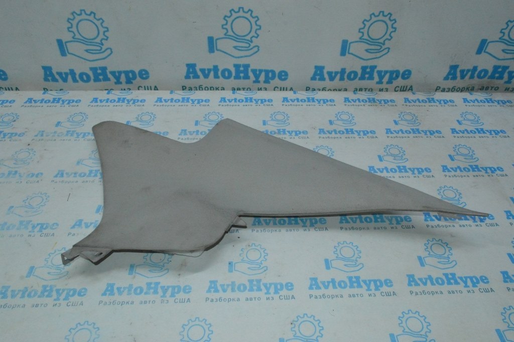 Накладка задней стойки правая Toyota Avalon серая 05-12
