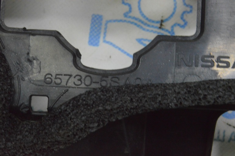 Накладка зарядного порта Nissan Leaf 18- под быструю зарядку (02) — фото 3