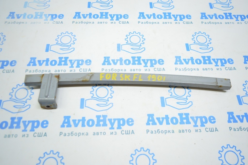Направляющая стекла двери передней левой Subaru Forester 19- SK задняя 61240SJ0109P