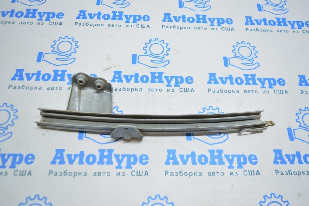 Направляющая стекла двери передней левой Toyota Camry v50 12-14 usa\euro задняя