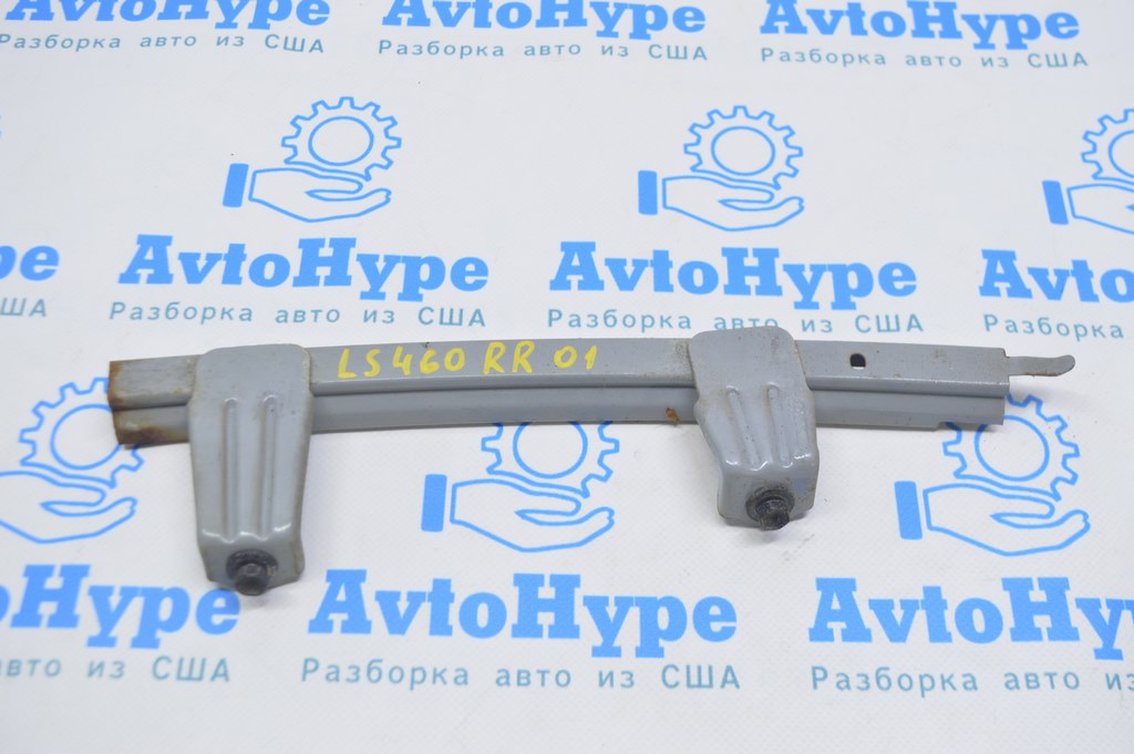 Направляющая стекла двери зад прав Lexus LS460 LS600h 07-12 короткая