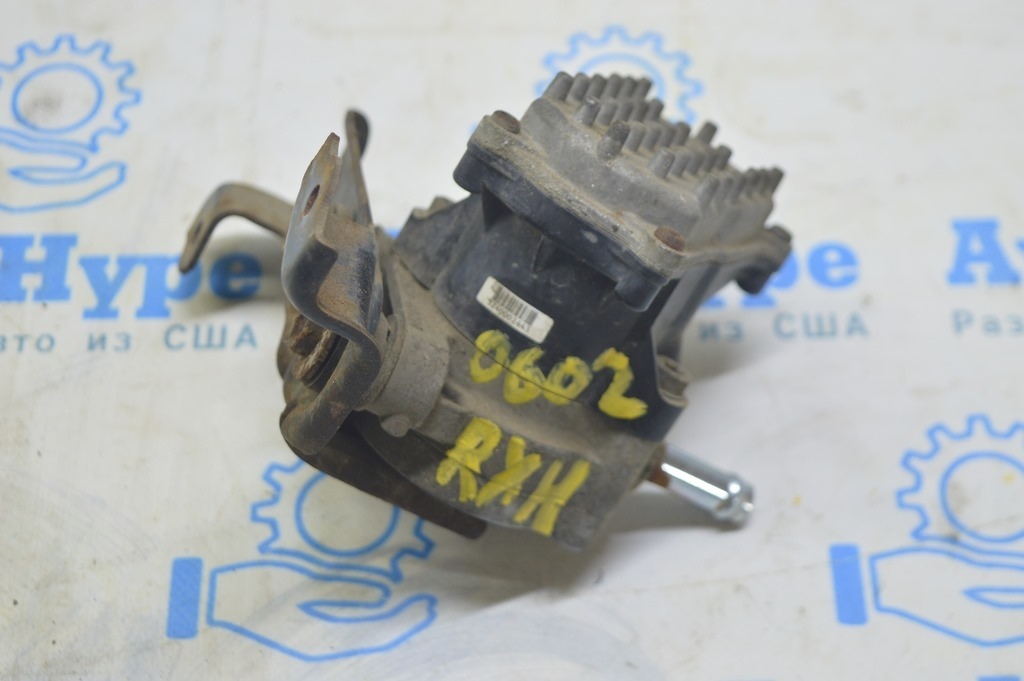 Насос масляный Lexus RX400h 06-09 (02)