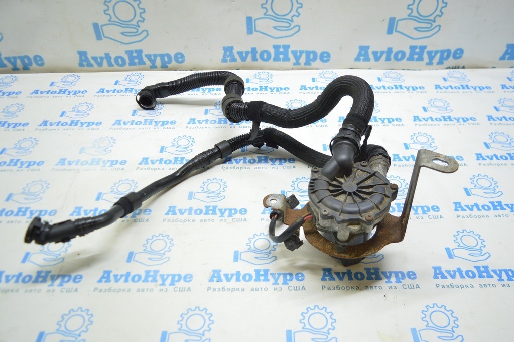 Насос воздушный Audi A3 8V 15-20 1.8T, 2.0T — фото 2
