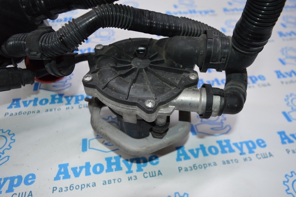 Насос воздушный VW Passat b7 USA 1.8Т (05) — фото 2
