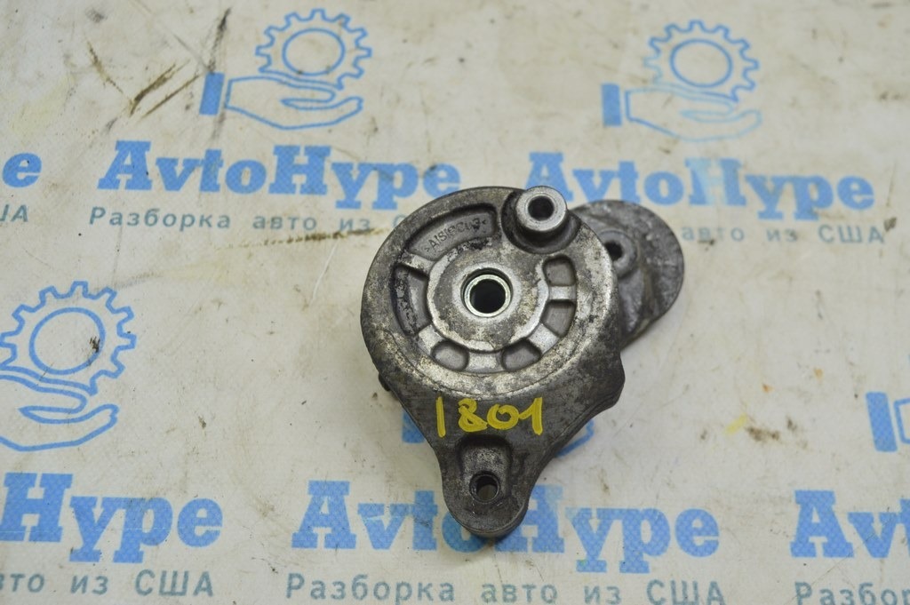 Натяжитель обводного ремня Range Rover Velar L560 17- 2.0d (01)