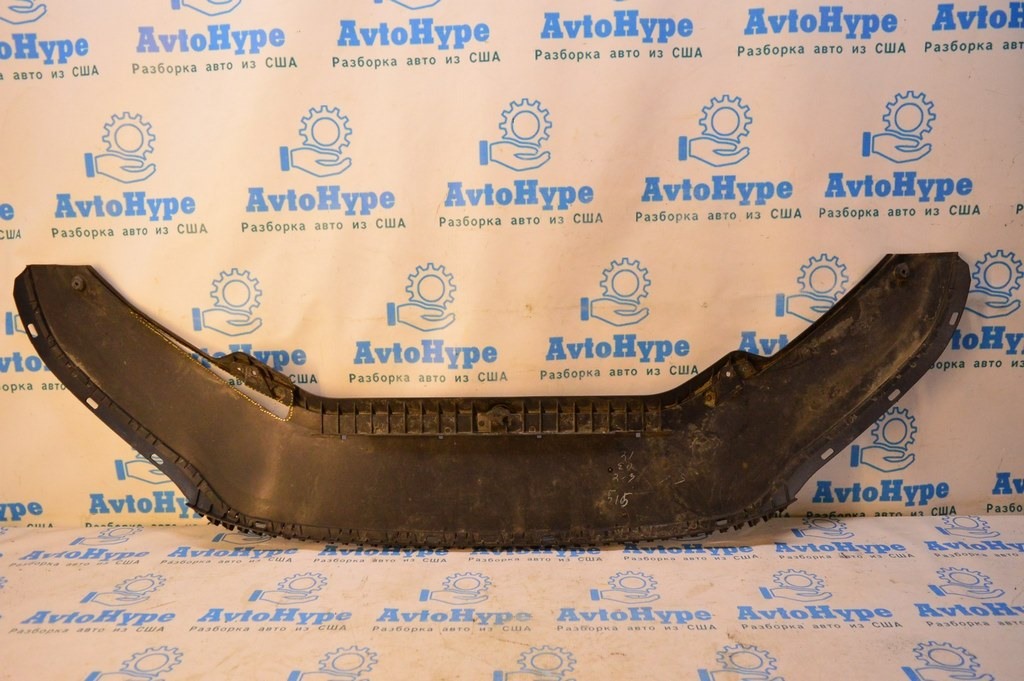 Нижняя губа переднего бампера VW Passat b8 USA (02) трещина