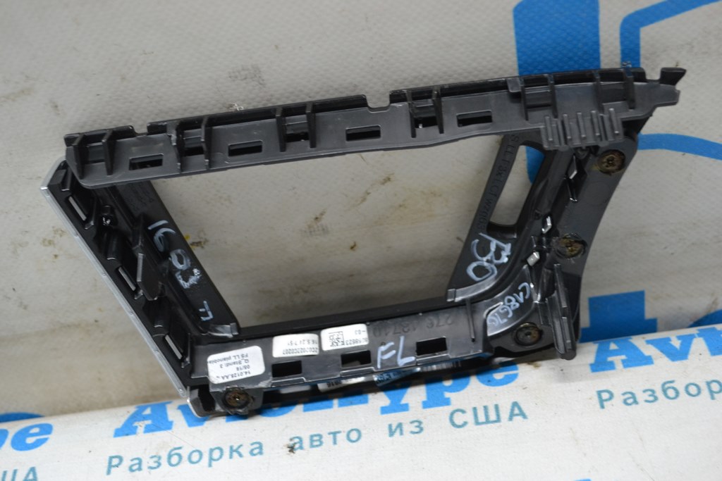 Обрамление левого воздуховода BMW 3 F30 12-19 51-45-9-231-204 (03) серое — фото 2