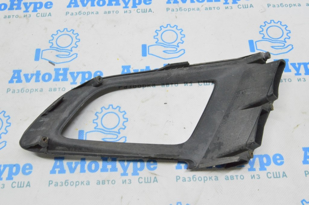 Обрамление птф прав Kia Optima 14-15 рест hybrid (04) трещина в креплении — фото 2
