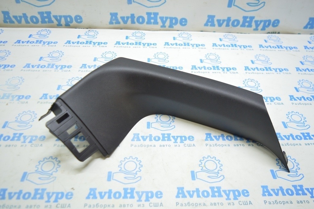 Обшивка двери багажника левая BMW X3 G01 18-21 черная