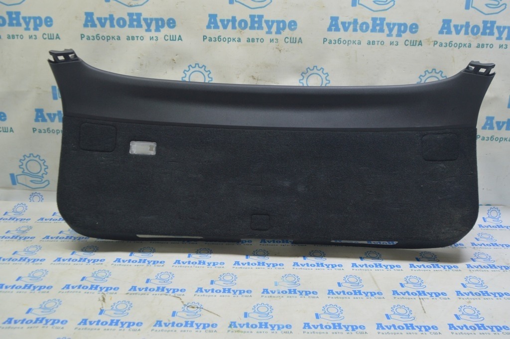 Обшивка двери багажника Lexus RX350 RX450h 16-22 черная