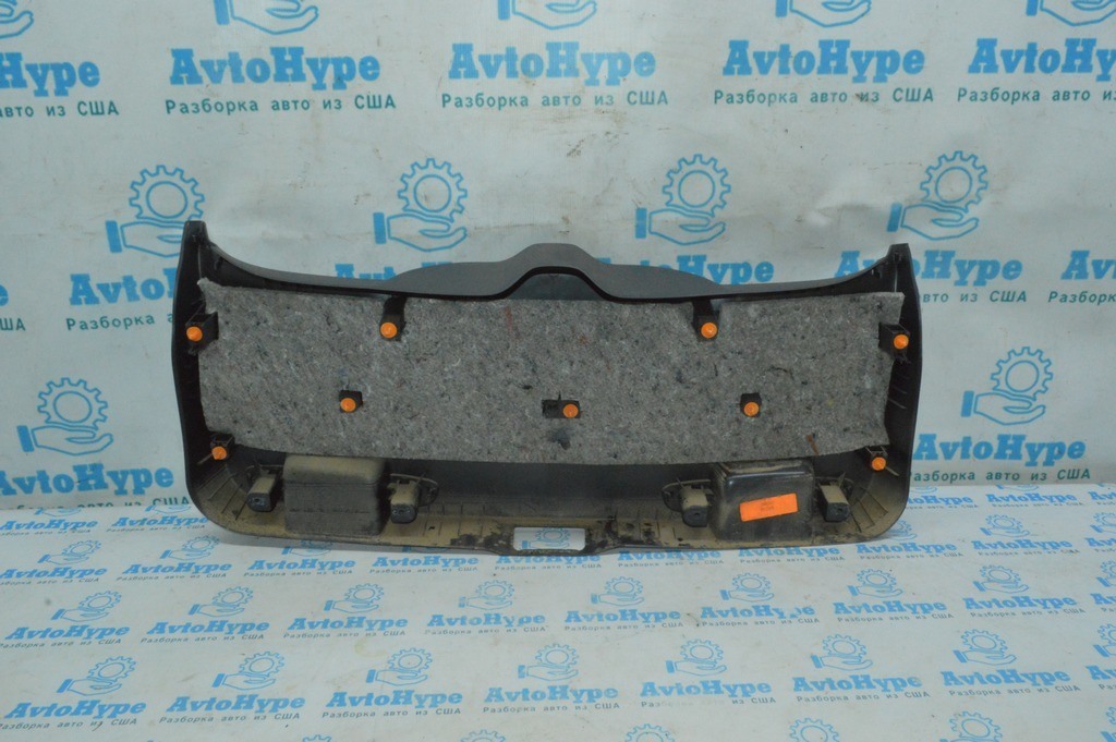 Обшивка двери багажника нижняя Ford Focus mk3 15-18 рест 5d — фото 2