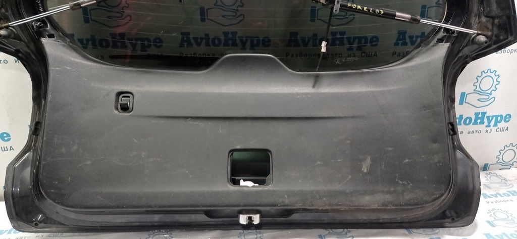 Обшивка двери багажника Subaru Forester 14-18 SJ