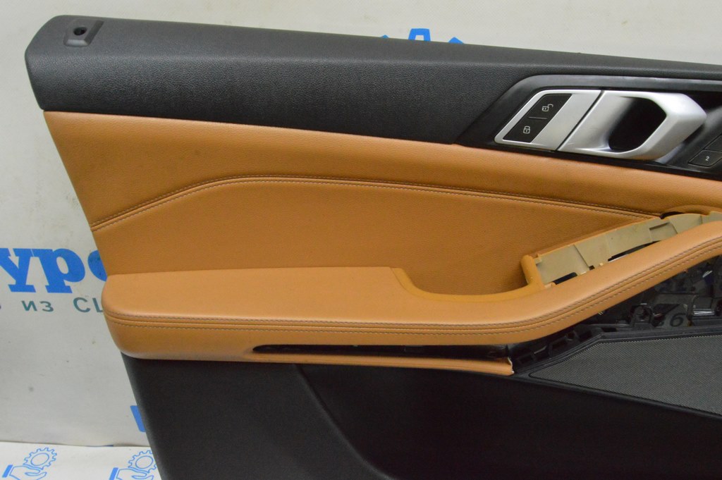 Обшивка двери (карточка) перед лев BMW X5 G05 19-23 коричн — фото 2
