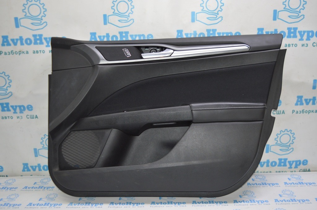 Обшивка двери (карточка) перед прав Ford Fusion mk5 13- черн