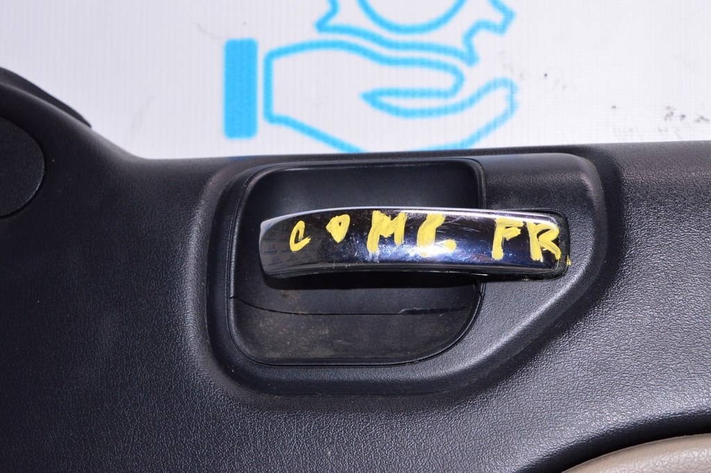 Обшивка двери (карточка) перед прав Jeep Compass 11-16 корич (02) — фото 2