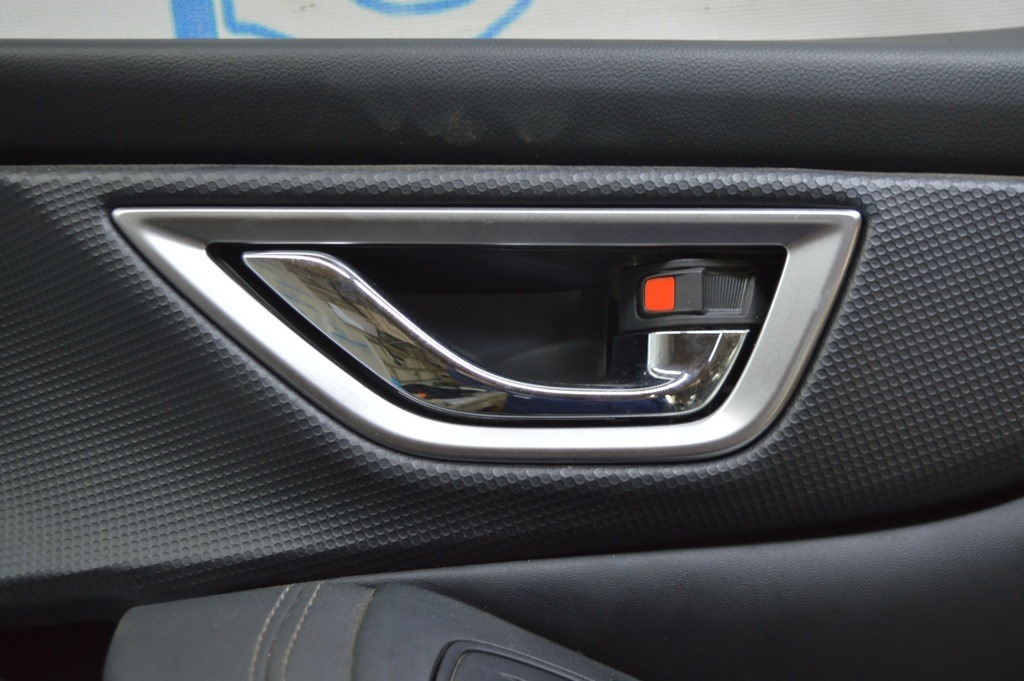 Обшивка двери (карточка) перед прав Subaru Forester 19- SK (01) деф. harman kardon — фото 4