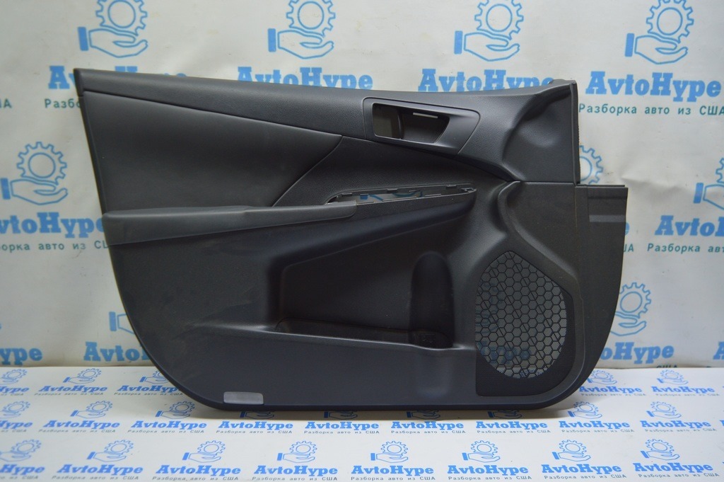 Обшивка двери карточка передняя левая Toyota Camry v50 12-14 usa\euro черн