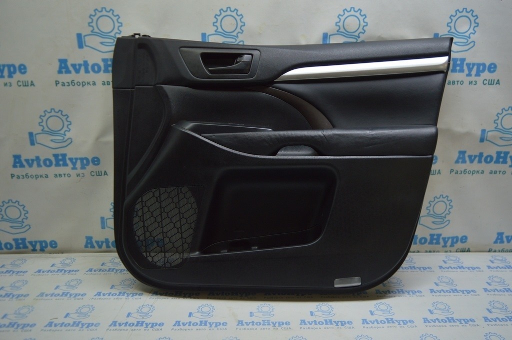 Обшивка двери карточка передняя прав Toyota Highlander 14-16 черная реализ Вадим