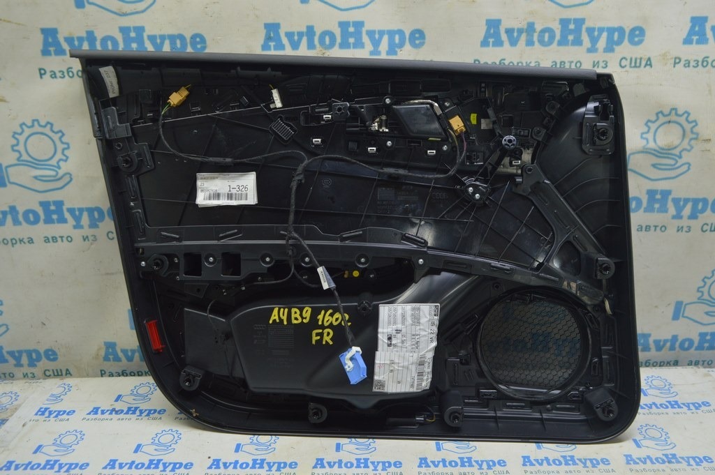 Обшивка двери карточка передняя правая Audi A4 B9 17-19 черная — фото 3