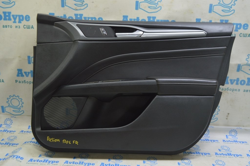 Обшивка двери карточка передняя правая Ford Fusion mk5 13-16 черн кожа (06) Titanium