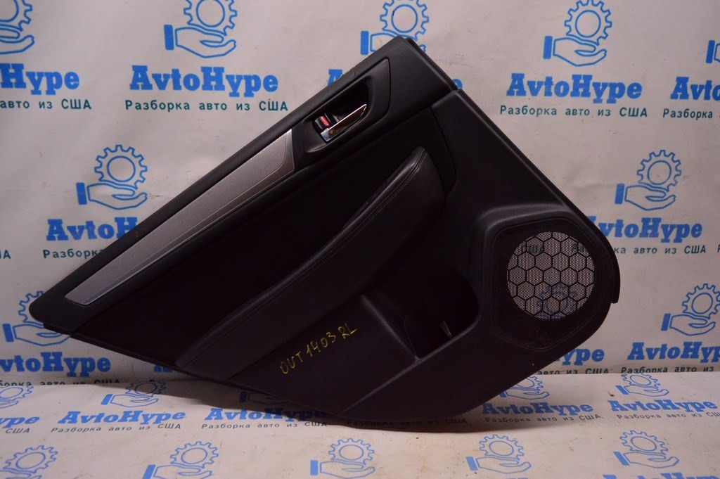 Обшивка двери (карточка) зад лев Subaru Outback 15-19 черн тряпка (03)