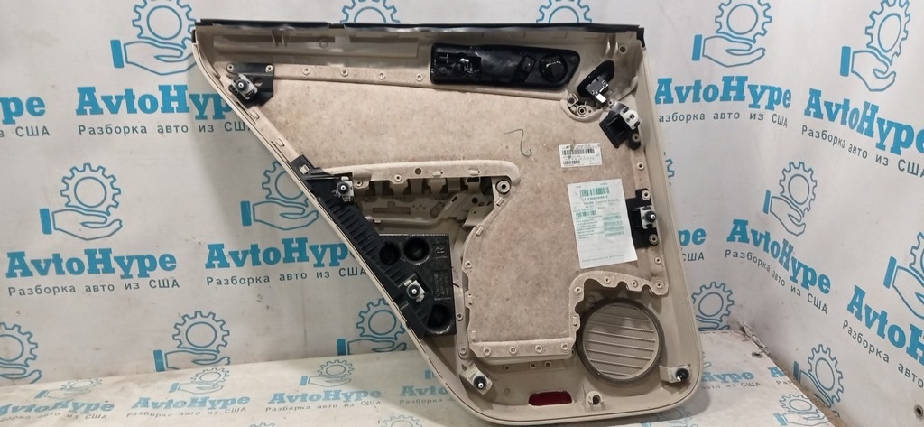 Обшивка двери (карточка) зад прав VW Tiguan 09-17 беж кожа — фото 2