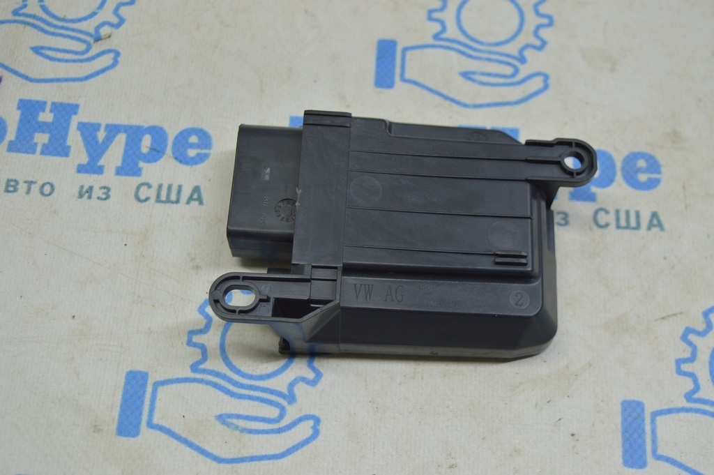 Occupant Control Module Audi A4 B9 17-19 — фото 2