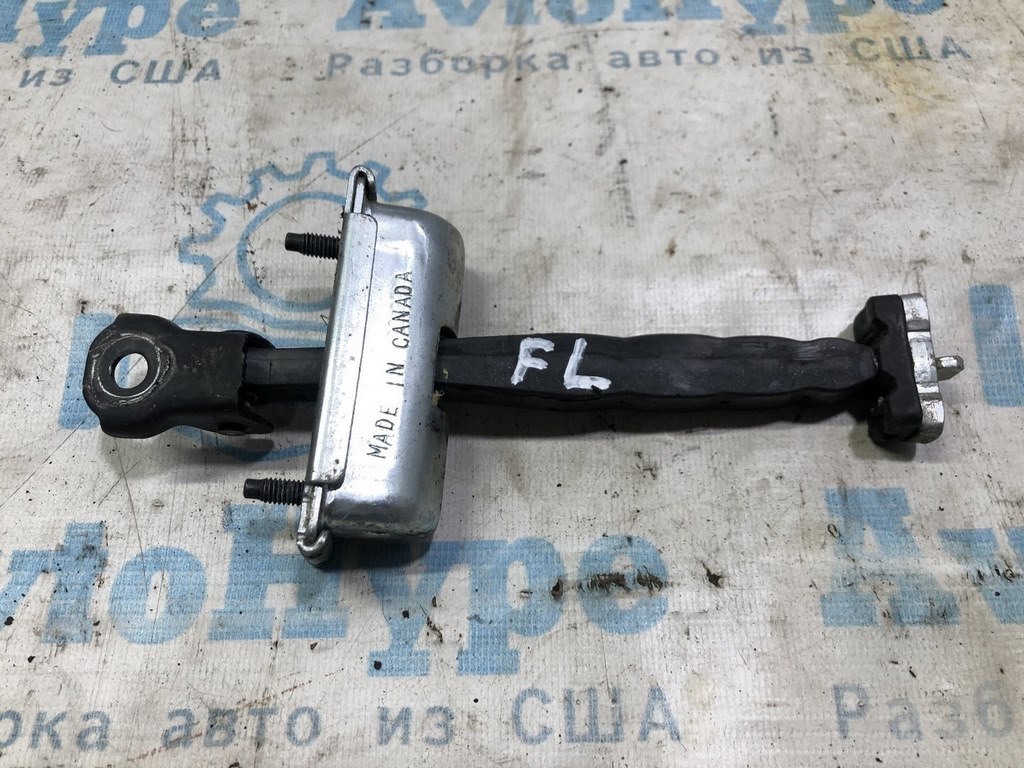 Ограничитель двери перед лев Jeep Cherokee KL 14-