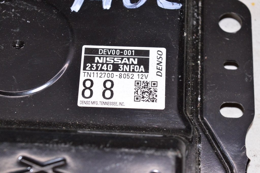 Ограничитель двери перед прав Lexus RX350 RX450h 10-15