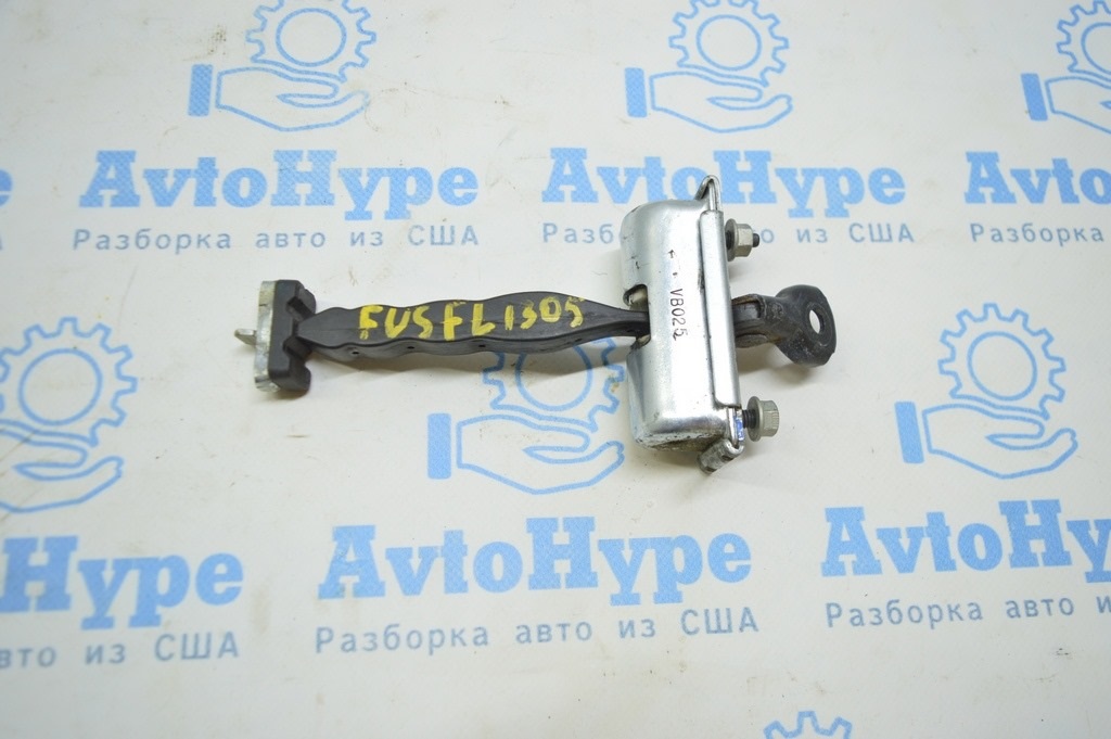 Ограничитель двери передней левой Ford Fusion mk5 13-20