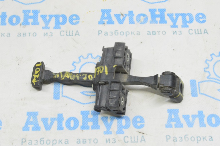 Ограничитель двери зад лев Skoda Octavia III A7 13-20