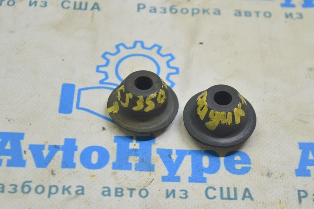 Опора радиатора верхняя левая Lexus GS300 GS350 GS430 GS450h 06-11