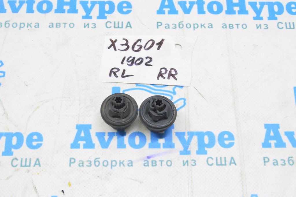 Отбойник двери багажника BMW X3 G01 18-24 на кузове — фото 2