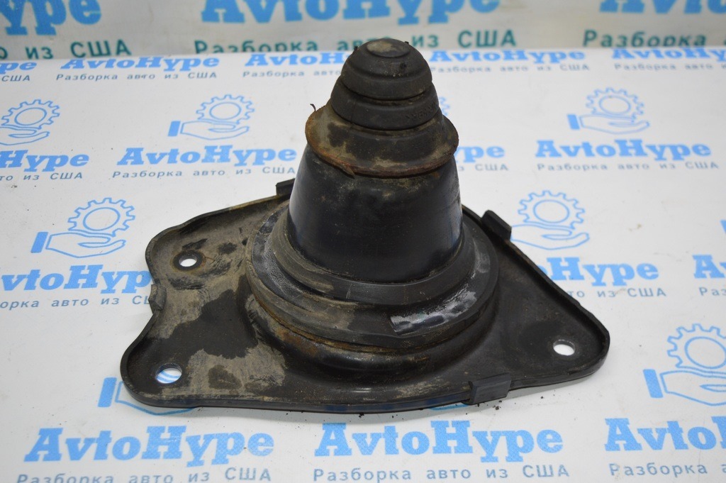 Отбойник пружины зад прав Toyota Highlander 14- 48064-0e010