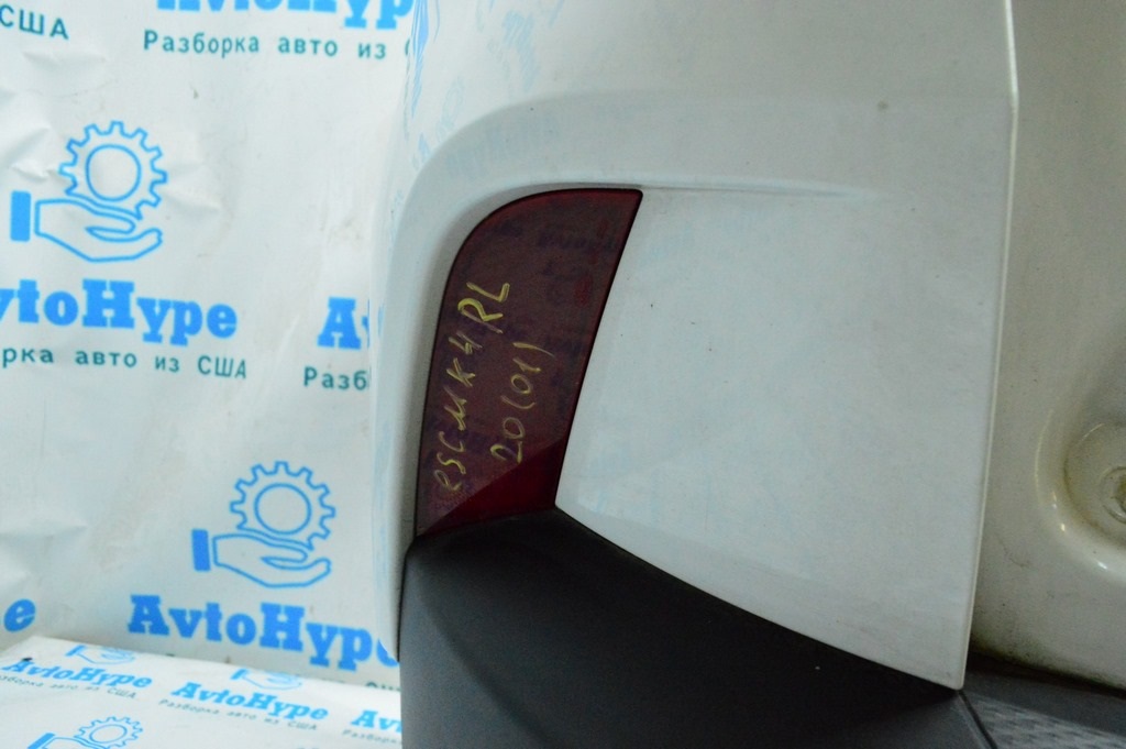 Отражатель зад лев Ford Escape MK4 20-