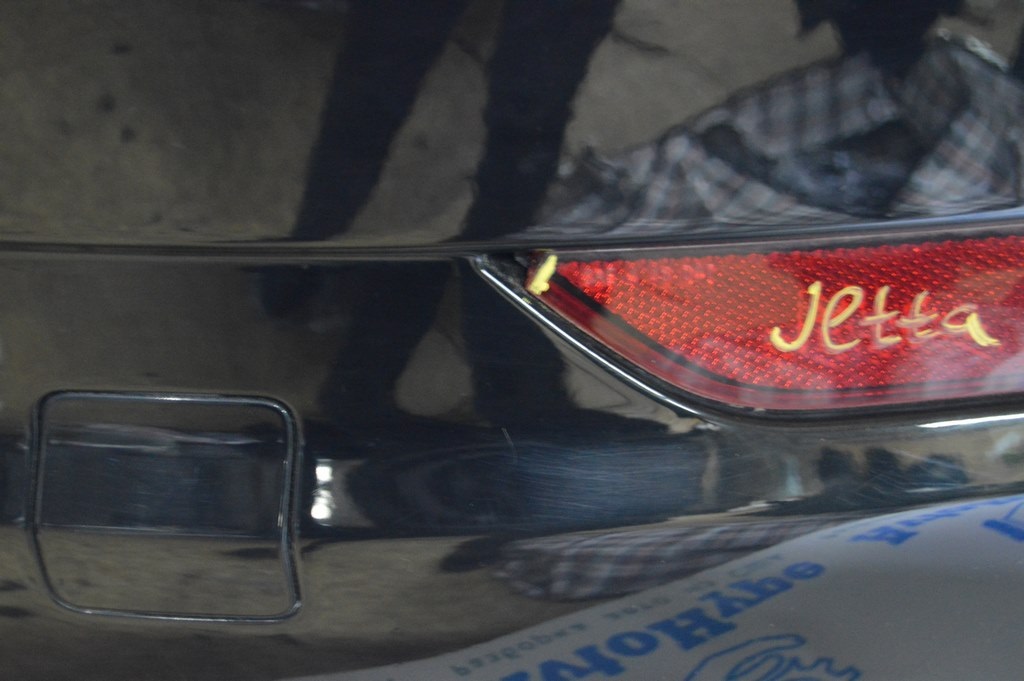 Отражатель зад прав VW Jetta 19- (02) нет фрагмента — фото 2