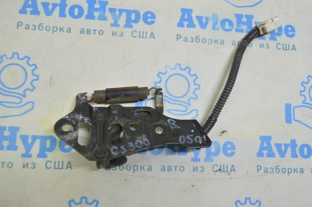 Ответная часть замка крышки багажника Lexus GS300 GS350 GS430 GS450h 06-11