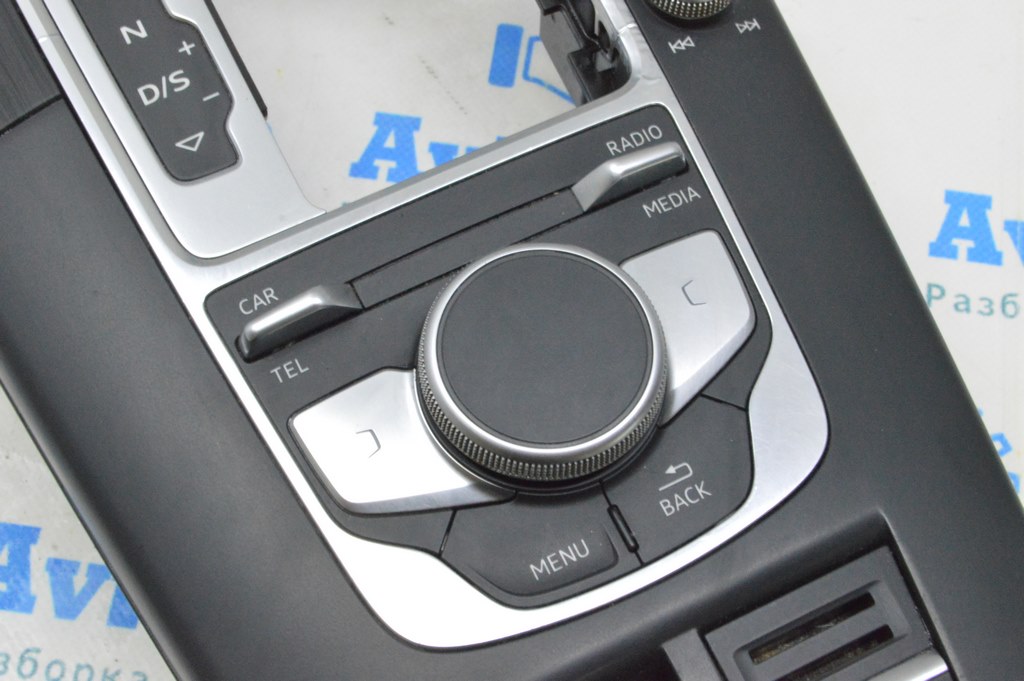 Панель управления MMI Audi A3 8V 17-20 (01)