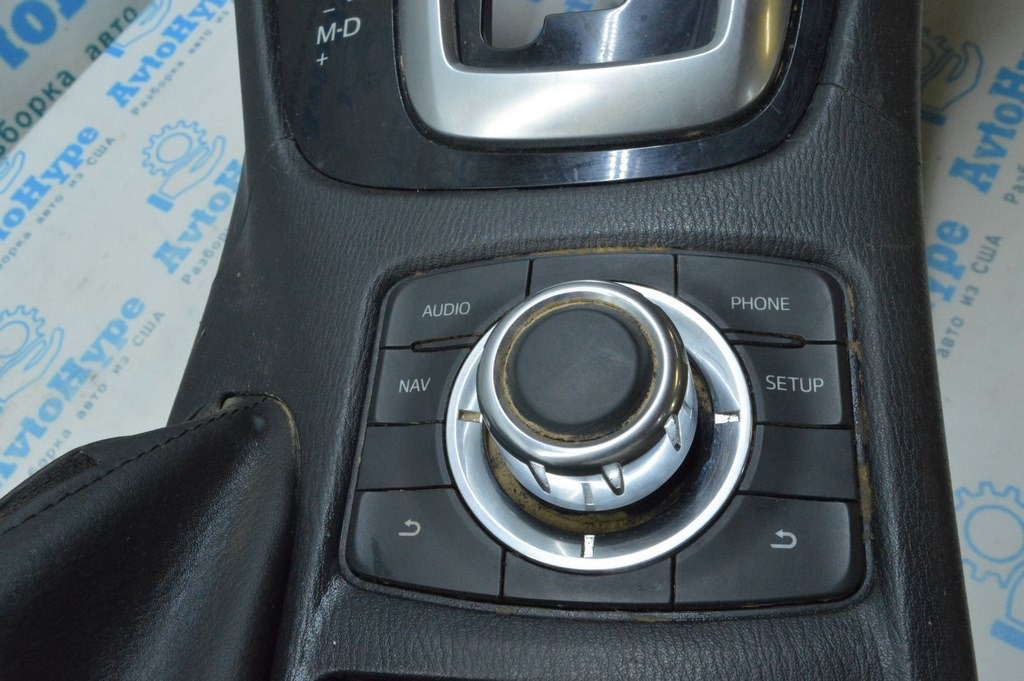 Панель управления радио и навигации Mazda6 16-17 usa (01) топляк ,гарантия