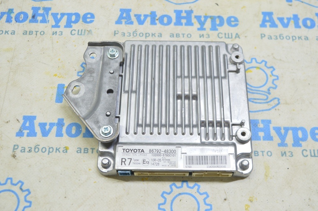 PARKING ASSIST COMPUTER Toyota Highlander 20- (01)