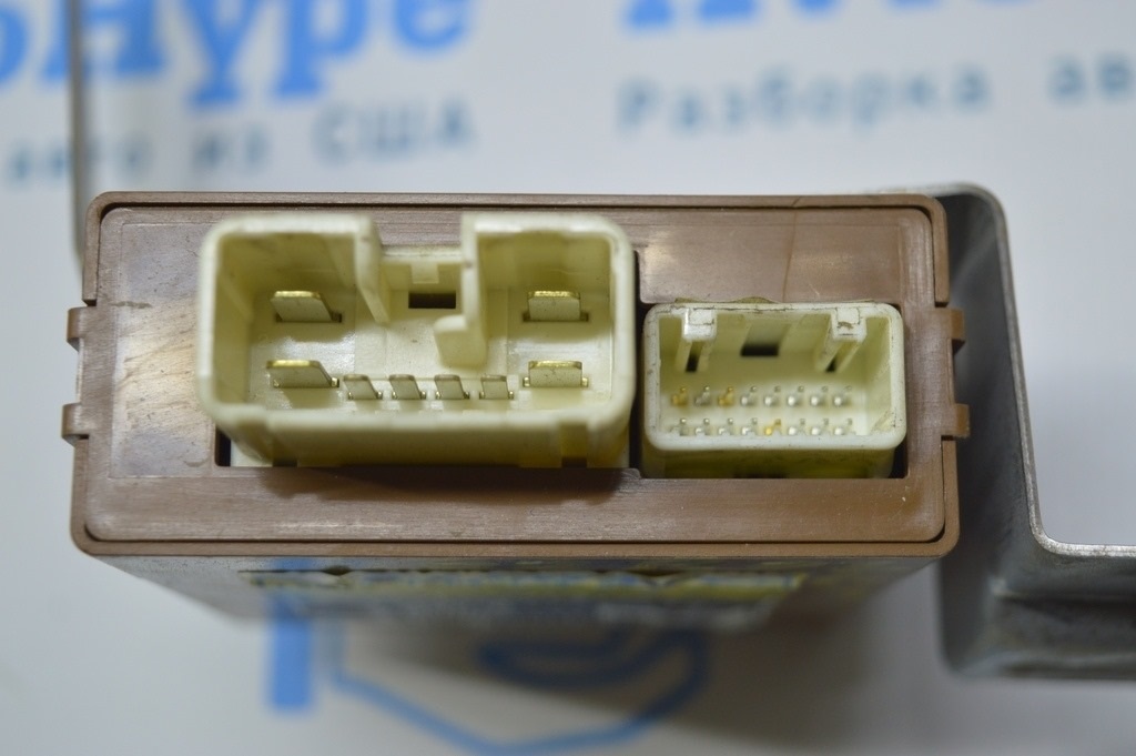 Parking Brake Control Module Computer Lexus LS460 07-12 (01) — фото 3