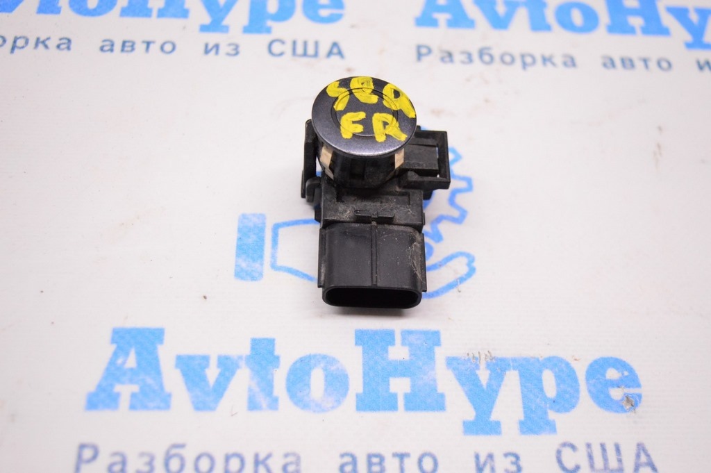 Паркторник передний внешний Toyota Sequoia 08-16 с кольцом