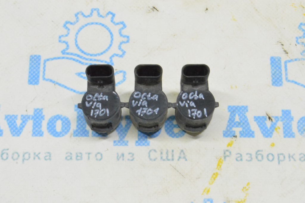 Парктроник задний Skoda Octavia III A7 13-20