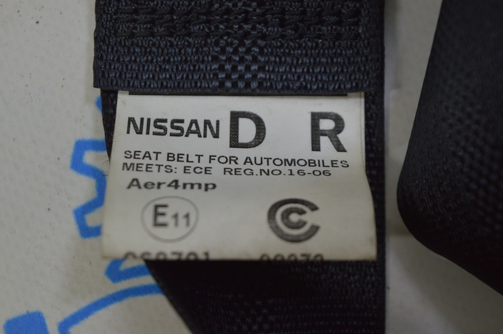 Пассажирский ремень безопасности с натяжителем Nissan Leaf 18-19 черный (01) — фото 4