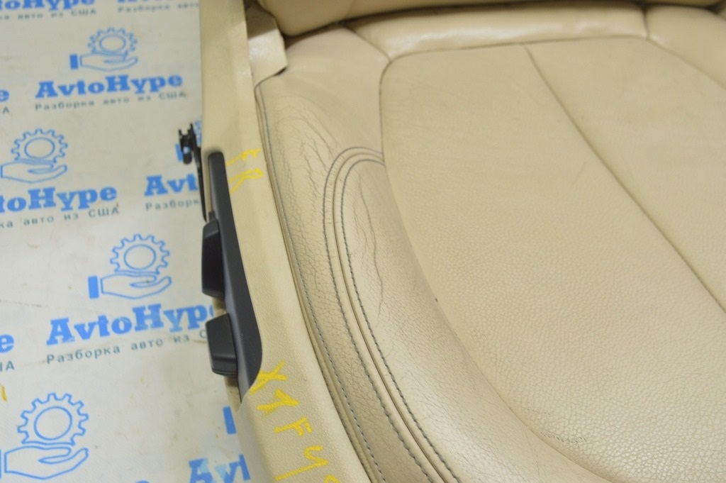 Пассажирское сидение BMW X1 F48 16-19 без airbag, электро, кожа беж, потерто (01) — фото 2