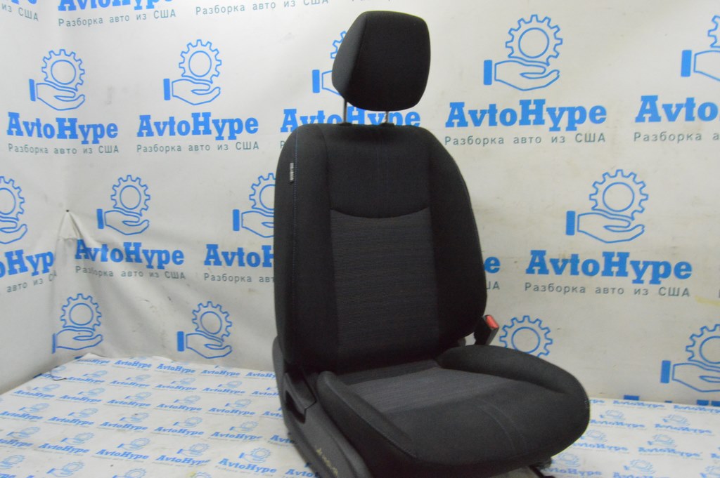 Пассажирское сидение Nissan Leaf 18- без airbag, механич, тряпка черная (02)